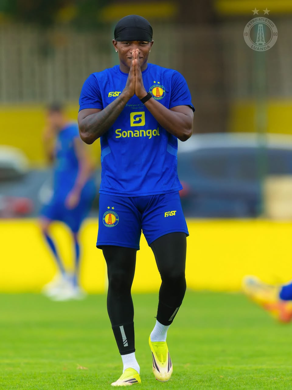 Depu Azidi Kuwaka, akiipa Petro de Luanda Ushindi Ugenini.