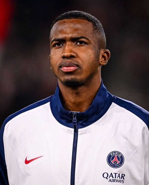 Je wajua, Willian Pacho ndiye beki aliyecheza UEFA Champions League bila kuonyeshwa kadi yoyote